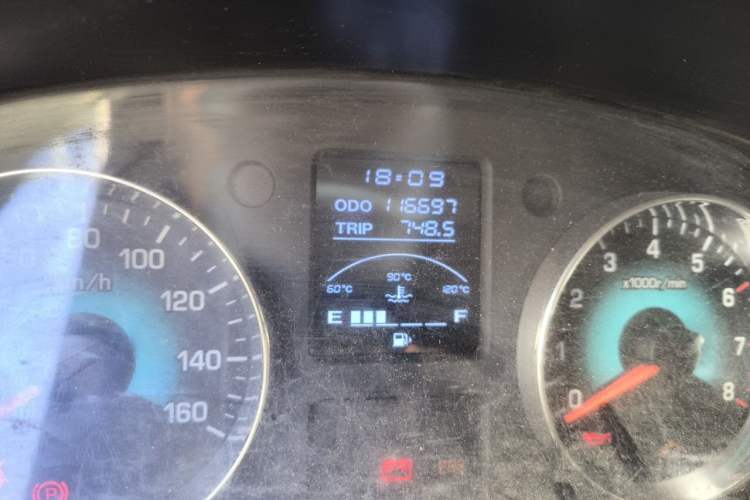 Used Jinbei New Hiace X30L 2021 1.5L Wealth Edition Bus Non-Air-Conditioned China VI Standard SWC15M Odometer Close Up