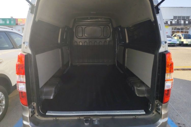 Used Jinbei New Hiace X30L 2021 1.5L Wealth Van Non-Air-Conditioned Version China VI Standard SWC15M Trunk