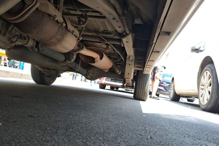 Used Jinbei New Hiace X30L 2021 1.5L Wealth Central Air Conditioning Edition Van China VI Standard SWC15M Chassis Front Left