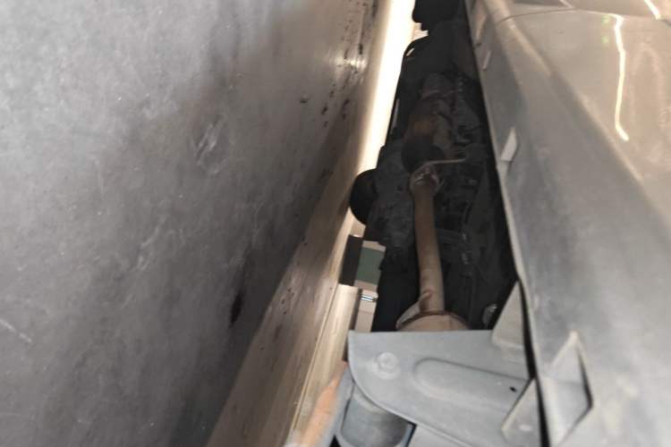 Used Jinbei New Hiace X30L 2021 1.5L Wealth Central Air Conditioning Version Coach China VI Standard SWC15M Chassis Rear Left
