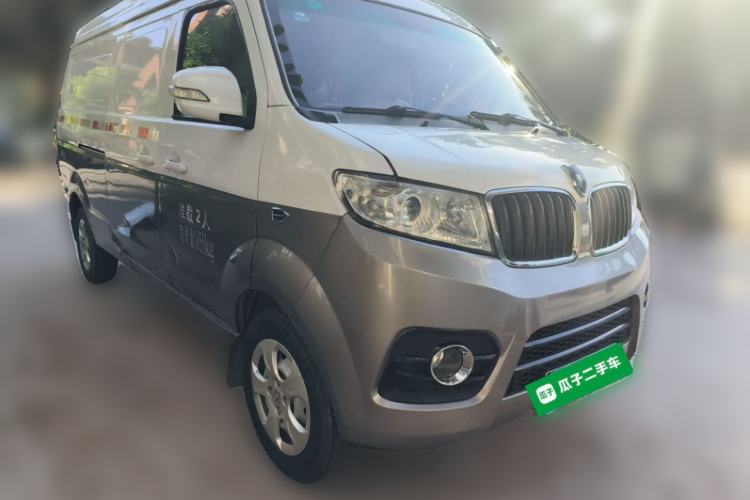 Used Jinbei New Hiace X30L 2021 1.5L Wealth Central Air Conditioning Edition Van China VI Standard SWC15M Front Right 45 Deg