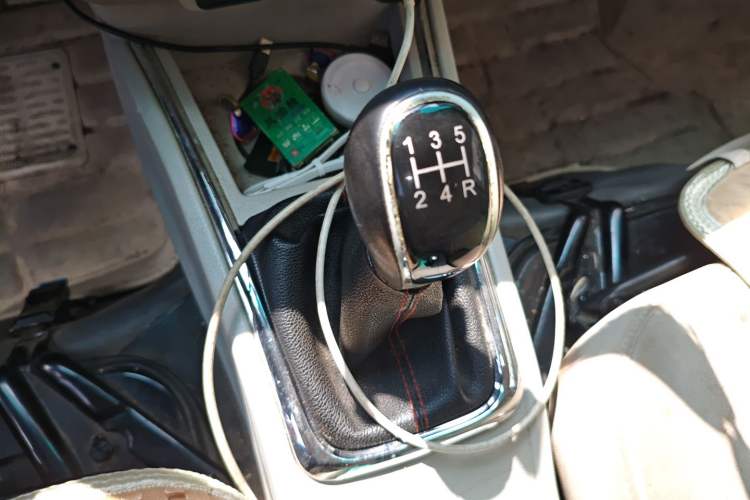 Used Jinbei New Hiace X30L 2021 1.5L Wealth Central Air Conditioning Edition Van China VI Standard SWC15M Gear Lever
