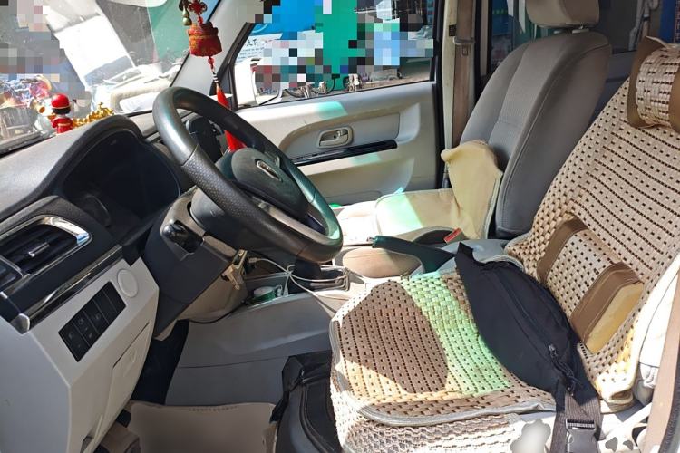 Used Jinbei New Hiace X30L 2021 1.5L Wealth Central Air Conditioning Edition Van China VI Standard SWC15M Left Front Seat