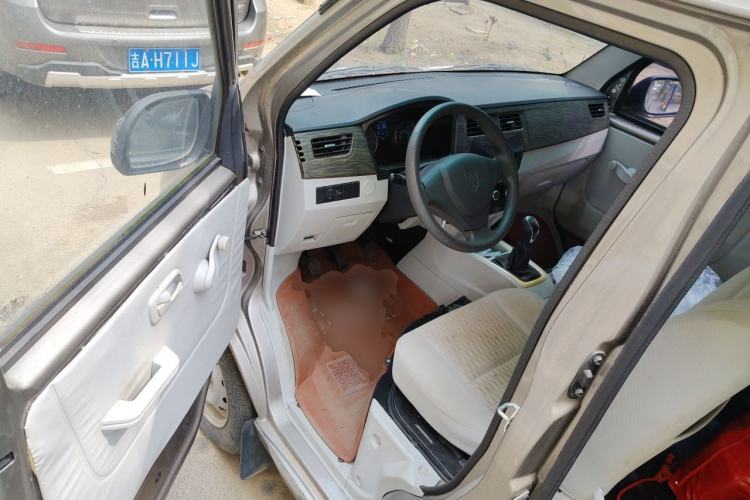 Used Jinbei New Hiace X30L 2021 1.5L Wealth Edition Bus Non-Air-Conditioned China VI Standard SWC15M Driver Seat