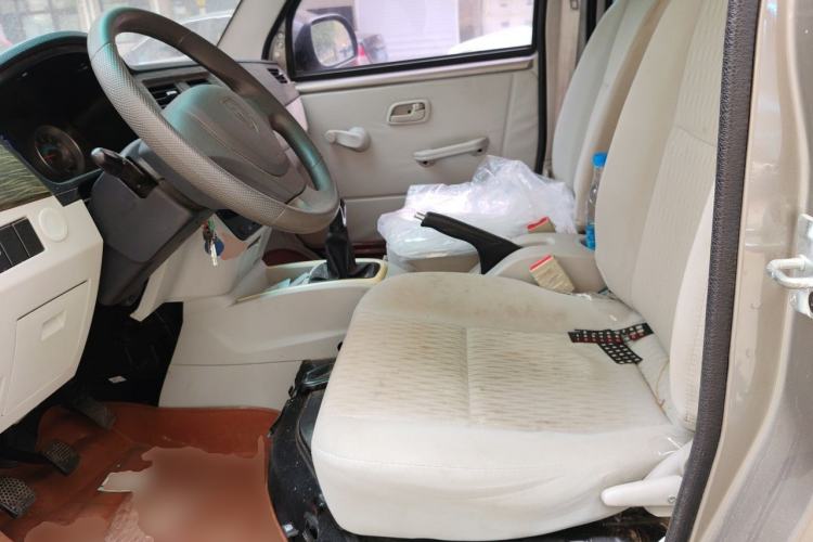 Used Jinbei New Hiace X30L 2021 1.5L Wealth Edition Bus Non-Air-Conditioned China VI Standard SWC15M Left Front Seat