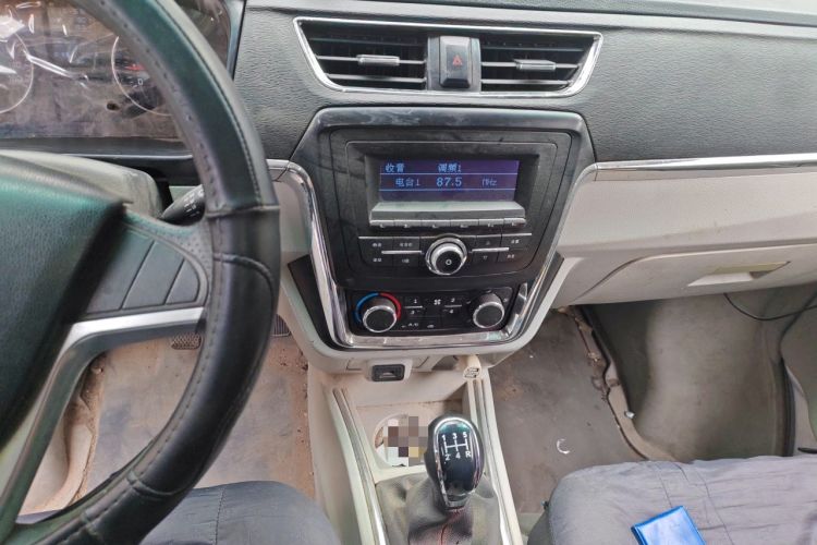 Used Jinbei New Hiace X30L 2021 1.5L Wealth Central Air Conditioning Version Coach China VI Standard SWC15M Audio And AC Panel