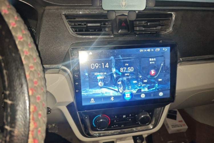 Used Jinbei New Hiace X30L 2021 1.5L Business Van Non-Air-Conditioned Version China VI Standard SWC15M Audio And AC Panel