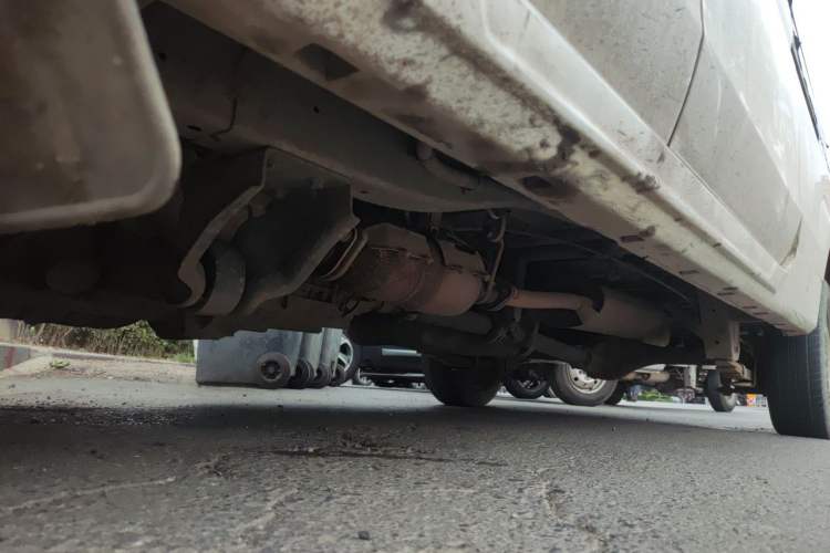 Used Jinbei New Hiace X30L  Chassis Front Left