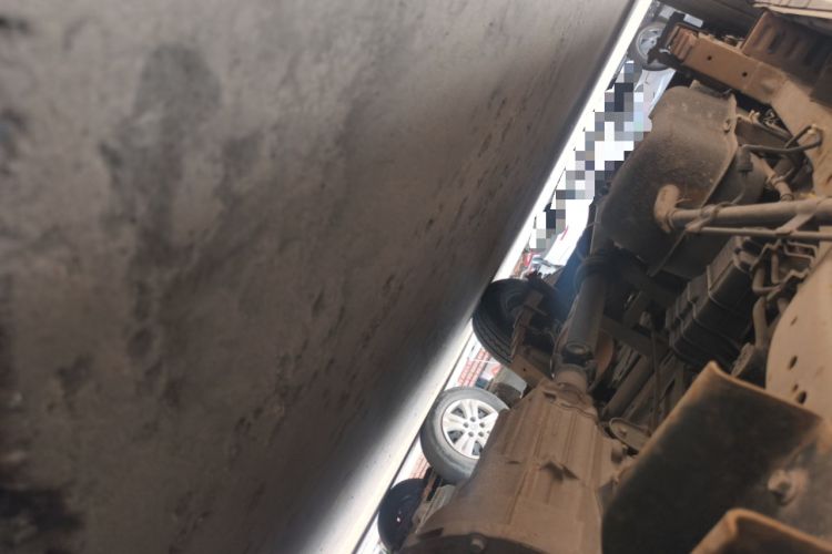 Used Jinbei New Hiace X30L 2021 1.5L Wealth Van Non-Air-Conditioned Version China VI Standard SWC15M Chassis Front Right