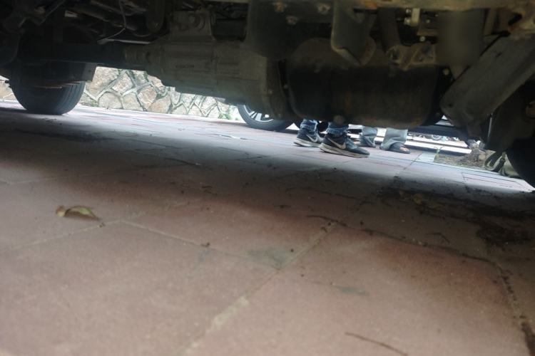 Used Jinbei New Hiace X30L 2021 1.5L Wealth Van Non-Air-Conditioned Version China VI Standard SWC15M Chassis Front Right