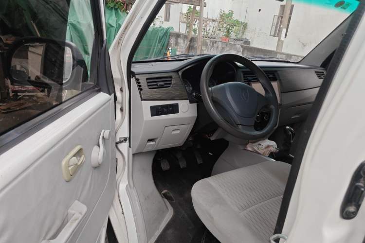 Used Jinbei New Hiace X30L 2021 1.5L Wealth Central Air Conditioning Version Coach China VI Standard SWC15M Driver Seat