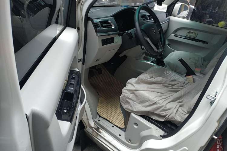 Used Jinbei New Hiace X30L 2021 1.5L Wealth Central Air Conditioning Version Coach China VI Standard SWC15M Driver Seat