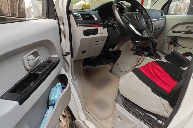 Used Jinbei New Hiace X30L 2021 1.5L Wealth Edition Bus Non-Air-Conditioned China VI Standard SWC15M Driver Seat