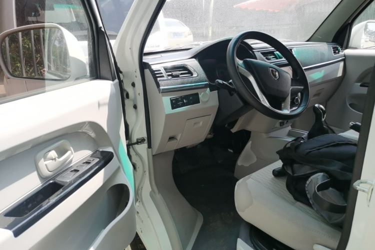 Used Jinbei New Hiace X30L 2021 1.5L Wealth Edition Bus Non-Air-Conditioned China VI Standard SWC15M Driver Seat