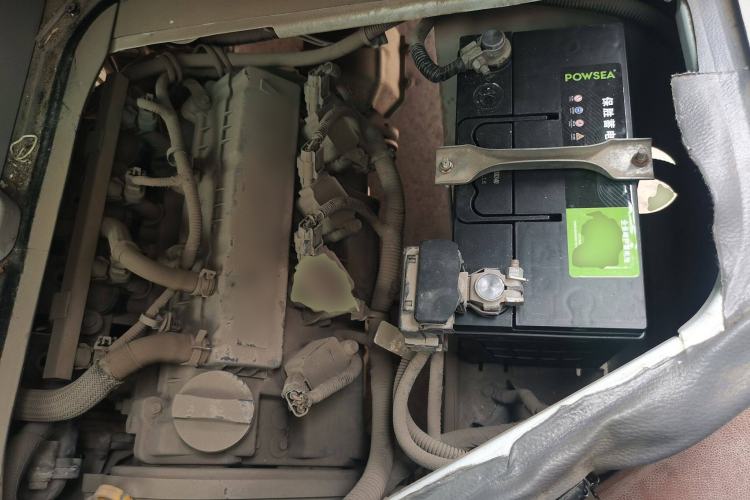 Used Jinbei New Hiace X30L 2021 1.5L Wealth Van Non-Air-Conditioned Version China VI Standard SWC15M Engine Bay