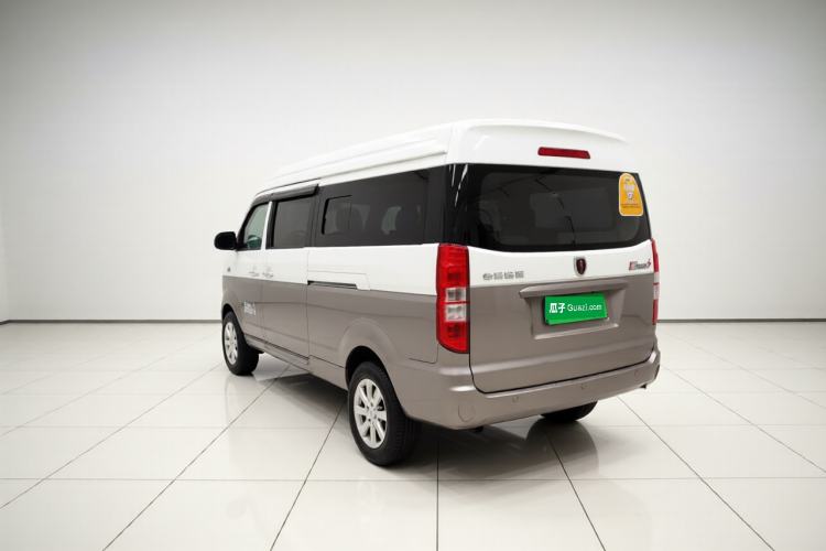 Used Jinbei New Hiace X30L 2021 1.5L Wealth Central Air Conditioning Edition Van China VI Standard SWC15M Exterior 3