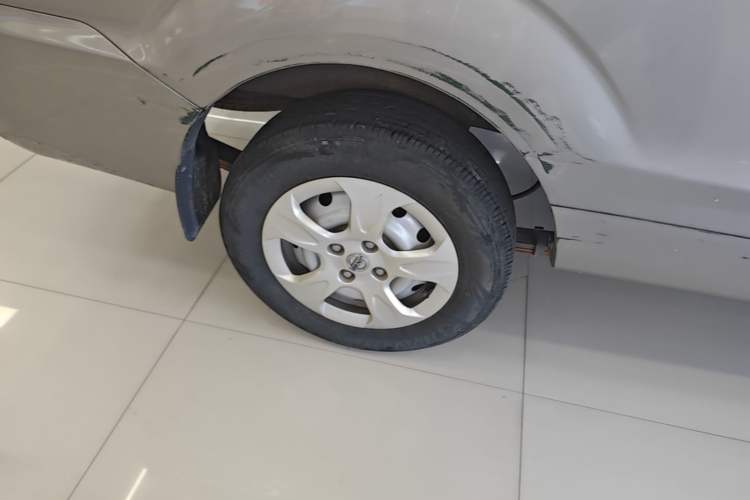 Used Jinbei New Hiace X30L 2021 1.5L Wealth Central Air Conditioning Version Coach China VI Standard SWC15M Exterior 5