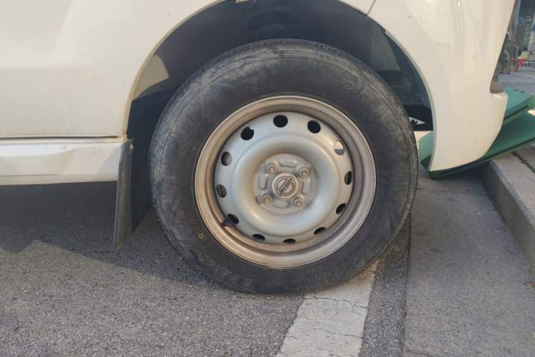 Used Jinbei New Hiace X30L 2021 1.5L Wealth Central Air Conditioning Edition Van China VI Standard SWC15M Exterior 7