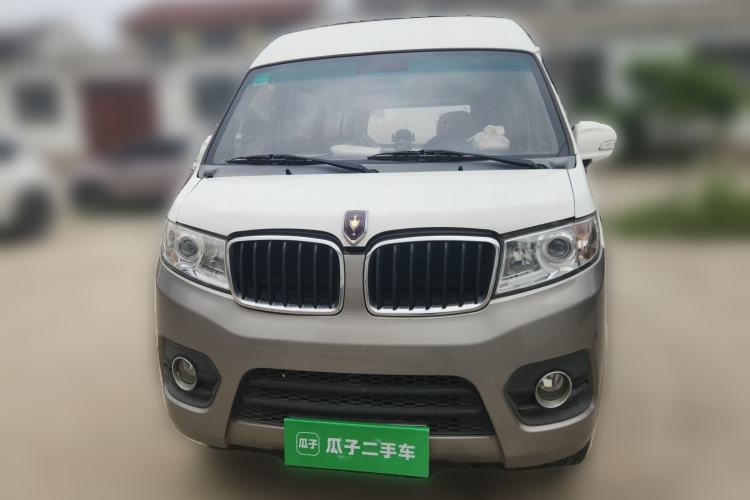Used Jinbei New Hiace X30L 2021 1.5L Wealth Edition Bus Non-Air-Conditioned China VI Standard SWC15M Front