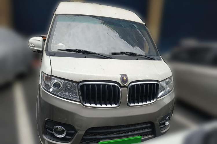 Used Jinbei New Hiace X30L 2021 1.5L Wealth Central Air Conditioning Version Coach China VI Standard SWC15M Front