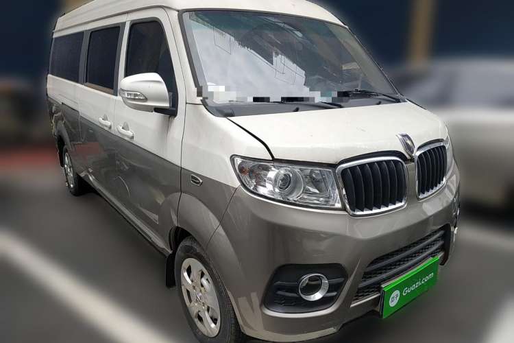 Used Jinbei New Hiace X30L 2021 1.5L Wealth Central Air Conditioning Version Coach China VI Standard SWC15M Front Right 45 Deg
