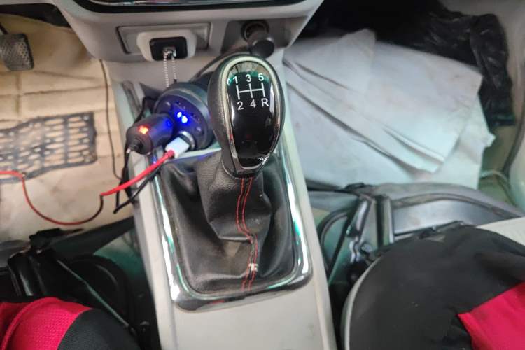 Used Jinbei New Hiace X30L 2021 1.5L Wealth Edition Bus Non-Air-Conditioned China VI Standard SWC15M Gear Lever