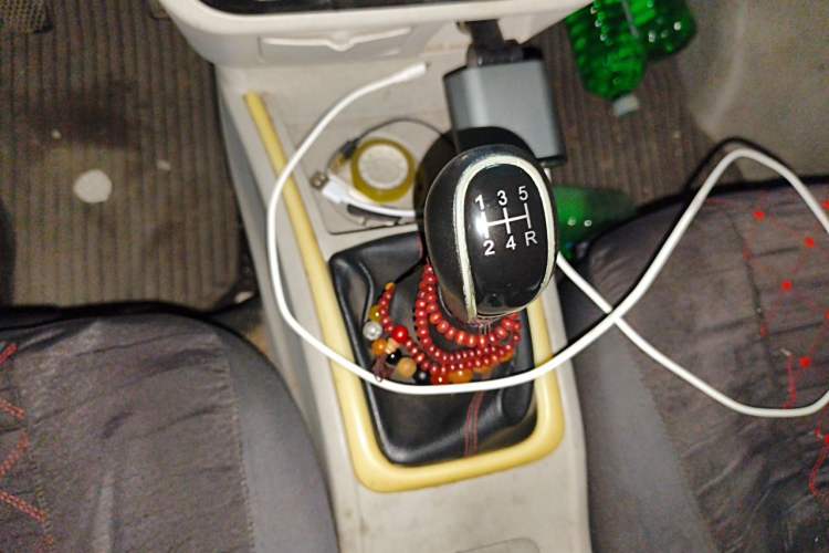 Used Jinbei New Hiace X30L 2021 1.5L Wealth Central Air Conditioning Edition Van China VI Standard SWC15M Gear Lever