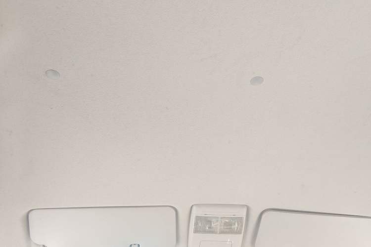 Used Jinbei New Hiace X30L 2021 1.5L Wealth Van Non-Air-Conditioned Version China VI Standard SWC15M Headliner