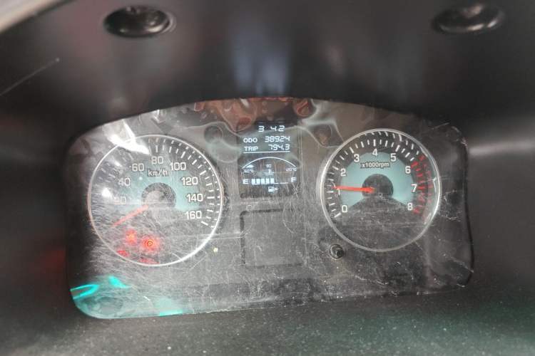 Used Jinbei New Hiace X30L 2021 1.5L Wealth Central Air Conditioning Version Coach China VI Standard SWC15M Instrument Cluster