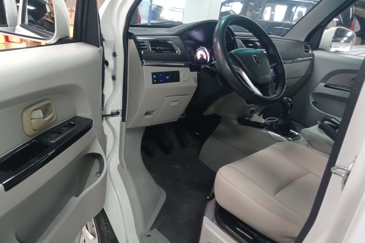 Used Jinbei New Hiace X30L 2021 1.5L Wealth Central Air Conditioning Version Coach China VI Standard SWC15M Interior 3