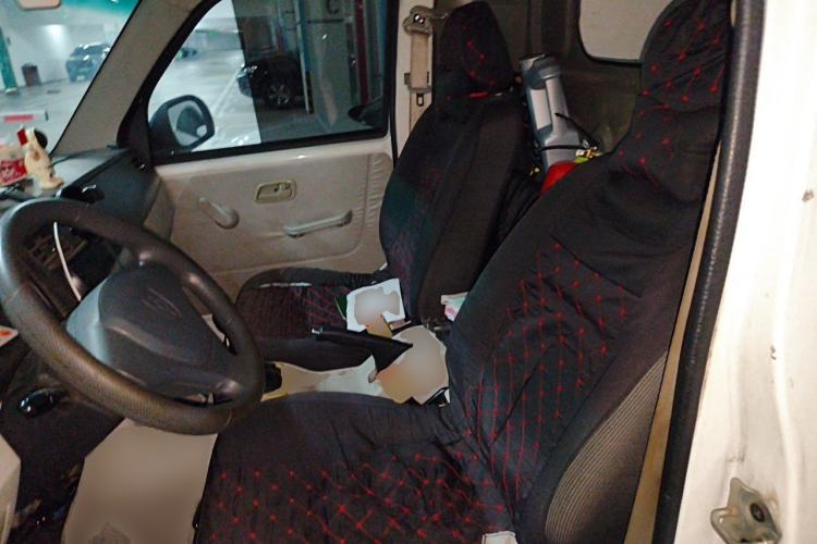 Used Jinbei New Hiace X30L 2021 1.5L Wealth Central Air Conditioning Edition Van China VI Standard SWC15M Left Front Seat