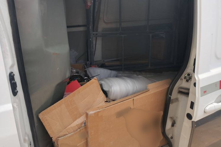 Used Jinbei New Hiace X30L 2021 1.5L Wealth Van Non-Air-Conditioned Version China VI Standard SWC15M Left Rear Seat