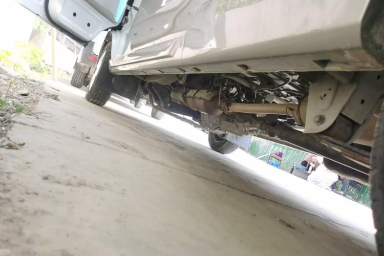 Used Jinbei New Hiace X30L 2021 1.5L Wealth Edition Bus Non-Air-Conditioned China VI Standard SWC15M Left Side Sill