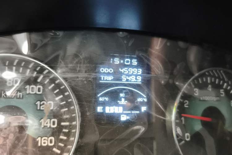 Used Jinbei New Hiace X30L 2021 1.5L Wealth Central Air Conditioning Edition Van China VI Standard SWC15M Odometer Close Up