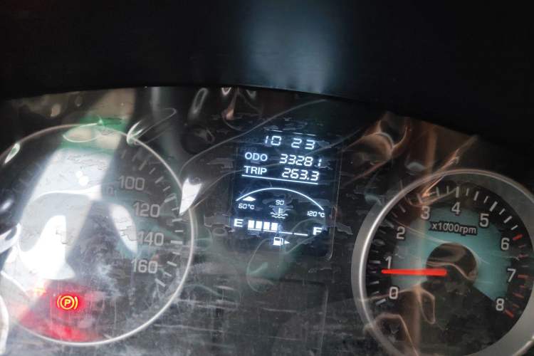 Used Jinbei New Hiace X30L 2021 1.5L Wealth Van Non-Air-Conditioned Version China VI Standard SWC15M Odometer Close Up