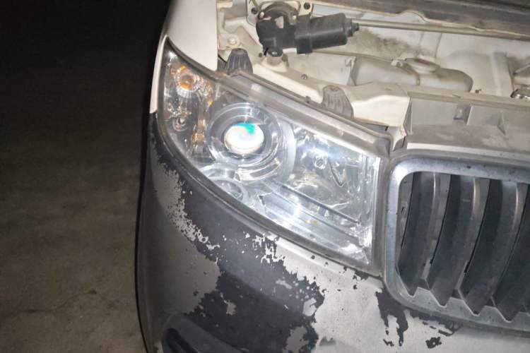 Used Jinbei New Hiace X30L 2021 1.5L Wealth Edition Bus Non-Air-Conditioned China VI Standard SWC15M Right Front Headlight