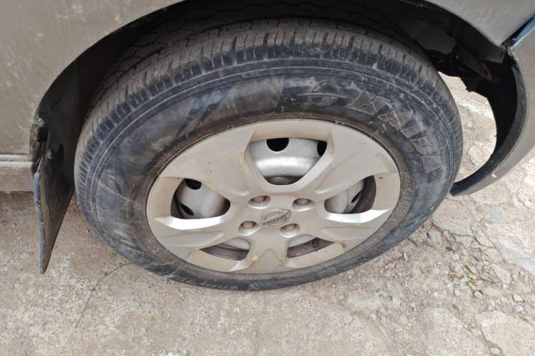 Used Jinbei New Hiace X30L 2021 1.5L Wealth Central Air Conditioning Version Coach China VI Standard SWC15M Right Front Wheel Hub