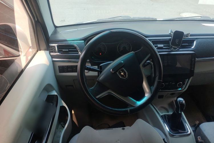 Used Jinbei New Hiace X30L 2021 1.5L Wealth Central Air Conditioning Version Coach China VI Standard SWC15M Steering Wheel