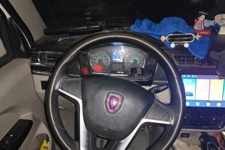 Used Jinbei New Hiace X30L 2021 1.5L Wealth Edition Bus Non-Air-Conditioned China VI Standard SWC15M Steering Wheel