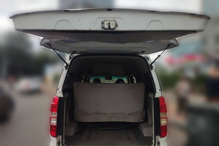 Used Jinbei New Hiace X30L  Trunk