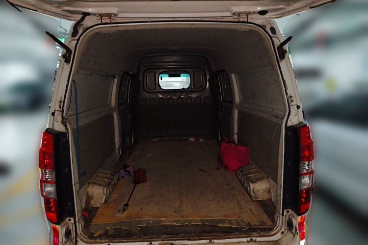 Used Jinbei New Hiace X30L 2021 1.5L Wealth Central Air Conditioning Edition Van China VI Standard SWC15M Trunk