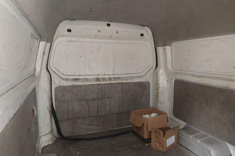 Used Jinbei New Hiace X30L 2021 1.5L Wealth Van Non-Air-Conditioned Version China VI Standard SWC15M Trunk