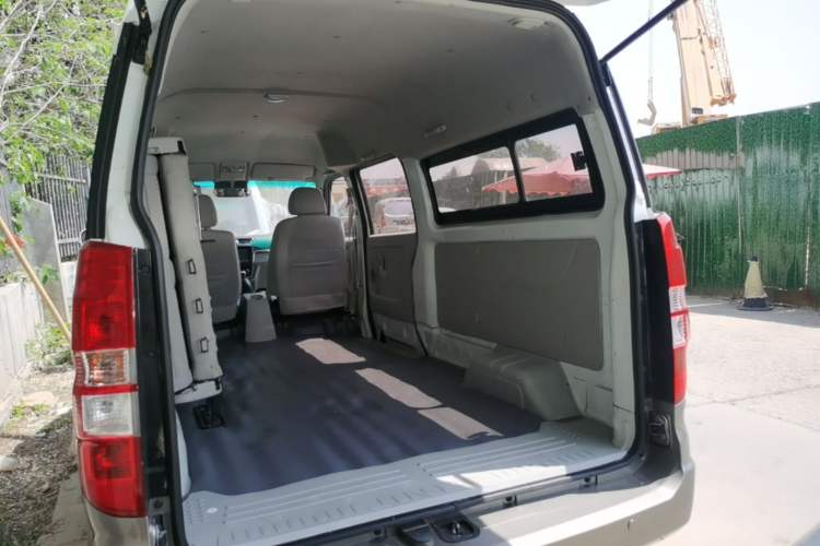 Used Jinbei New Hiace X30L 2021 1.5L Wealth Edition Bus Non-Air-Conditioned China VI Standard SWC15M Trunk