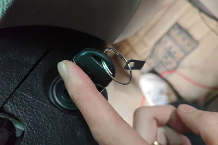 Used Jinbei New Hiace X30L 2021 1.5L Wealth Edition Bus Non-Air-Conditioned China VI Standard SWC15M Vehicle Key