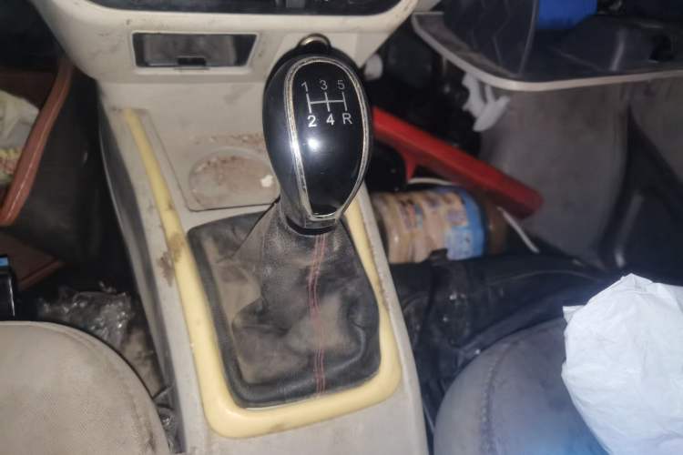 Used Jinbei New Hiace X30L 2021 1.5L Wealth Central Air Conditioning Version Coach China VI Standard SWC15M Gear Lever