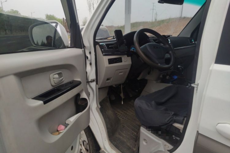 Used Jinbei New Hiace X30L  Driver Seat