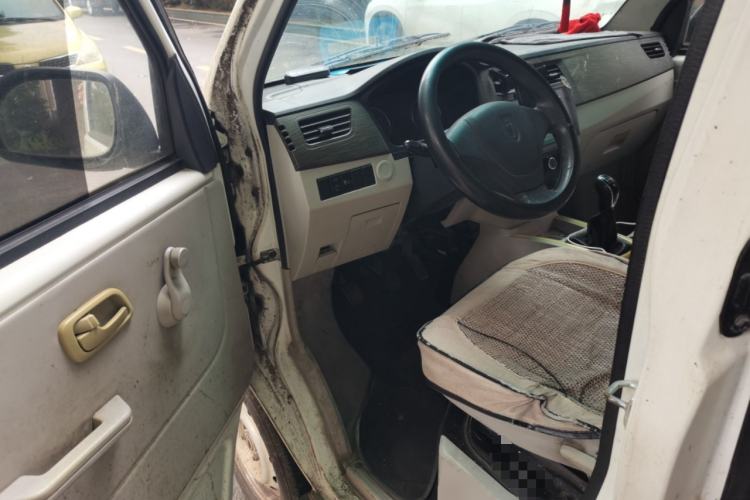 Used Jinbei New Hiace X30L 2022 1.5L Super Enjoyment Edition Air-Conditioning-Free Van China VI Standard SWC15M Driver Seat