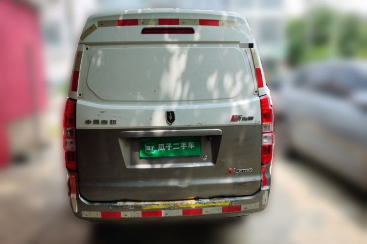 Used Jinbei New Hiace X30L 2022 1.5L Wealth Edition Air-Conditioning-Free Van China VI Standard SWC15M Rear