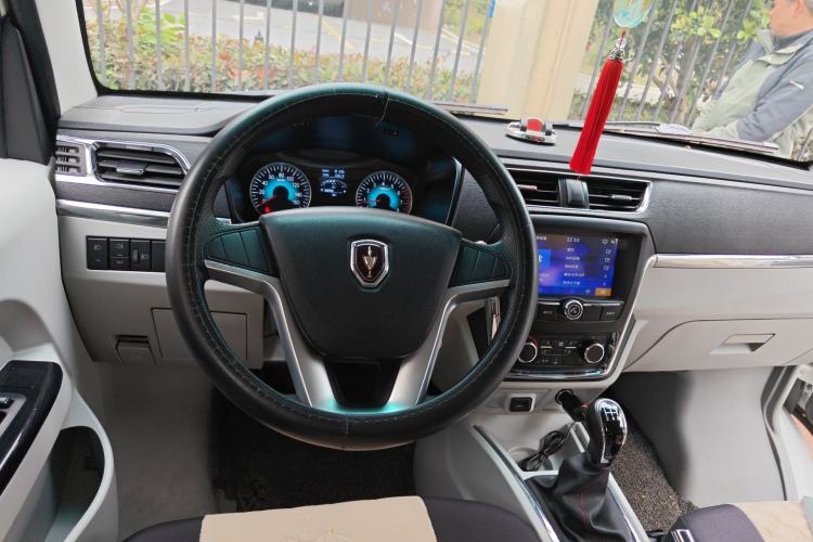 Used Jinbei New Hiace X30L 2022 1.5L Wealth Edition Non-Air-Conditioned Bus China VI Standard SWC15M Steering Wheel