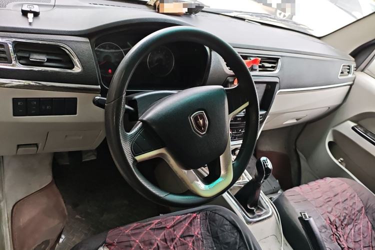 Used Jinbei New Hiace X30L 2022 1.5L Wealth Edition Air-Conditioning-Free Van China VI Standard SWC15M Steering Wheel
